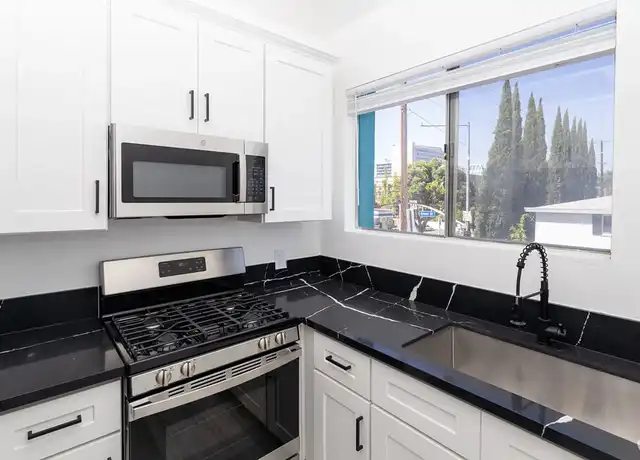 Property at The Allison @ Franklin Village - 6075 Franklin Ave, Los Angeles, CA, 90028, 0 beds, 1 bath, [object Object]