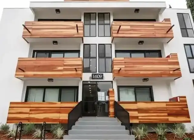 Property at 1609 Veteran Ave Unit 7, Los Angeles, CA, 90024, 3 beds, 2 baths, [object Object]