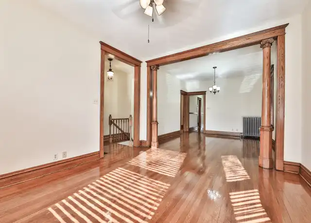 Property at 1418 W Summerdale Ave Unit 2, Chicago, IL, 60640, 3 beds, 1 bath, [object Object]