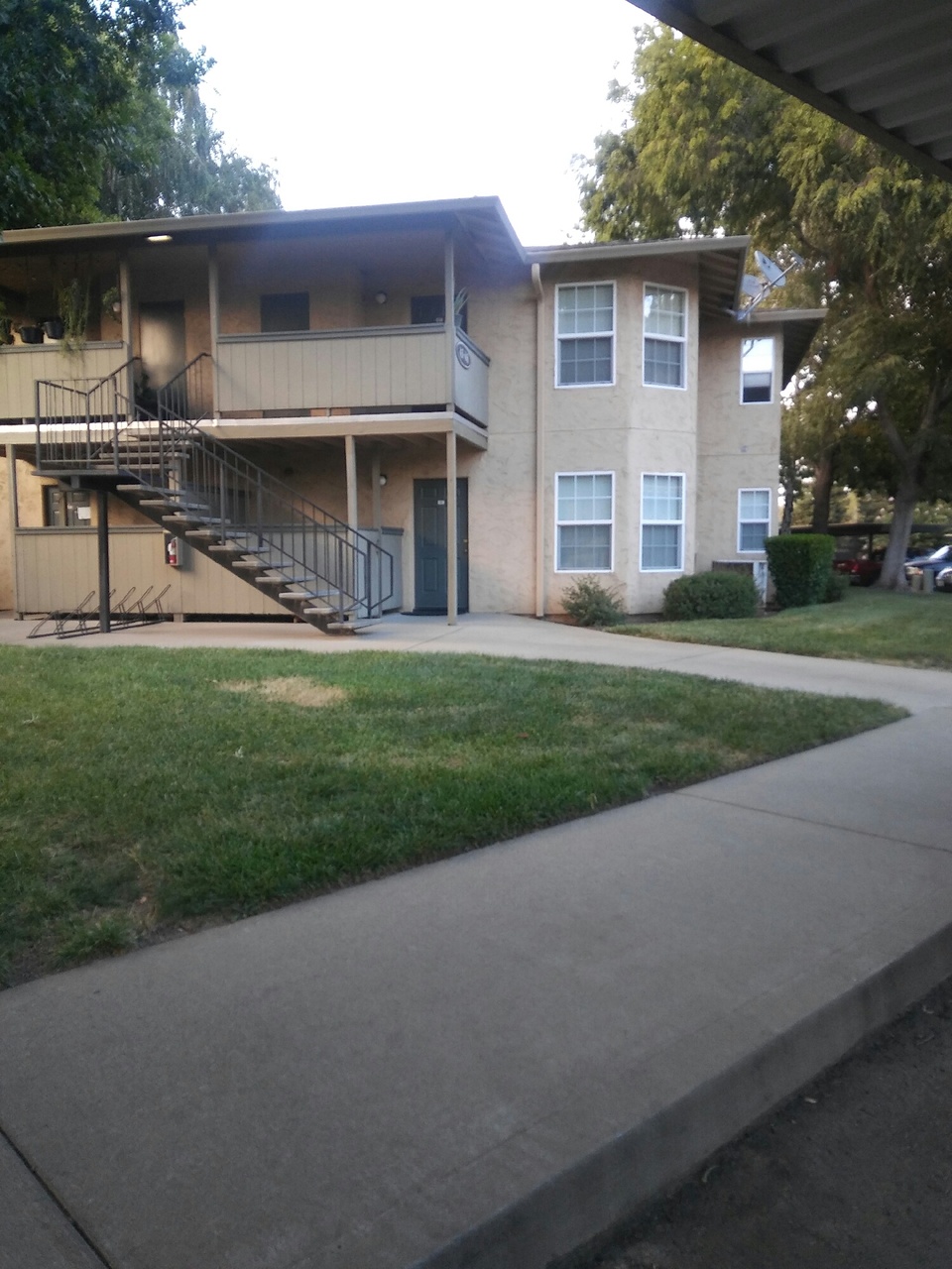 OAK MEADOW APARTMENTS 1450 Springfield Dr, Chico, CA 95928 Redfin
