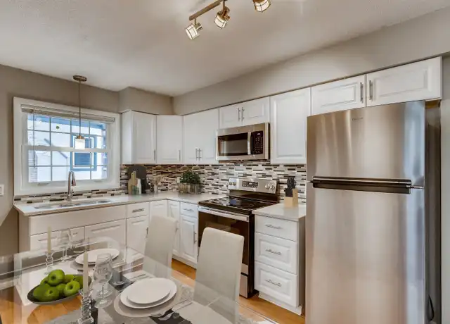 Property at 7304 Minnetonka Blvd, Minneapolis, MN, 55426, 3 beds, 1 bath, [object Object]