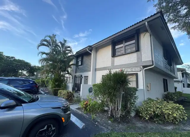 Property at 9784 NW 14th St, Coral Springs, FL, 33071, 2 beds, 2.5 baths, [object Object]