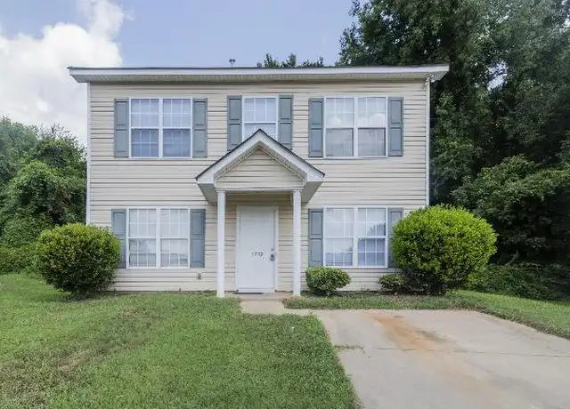 Property at 3739 Kadey Dr, Charlotte, NC, 28208, 4 beds, 2 baths, [object Object]