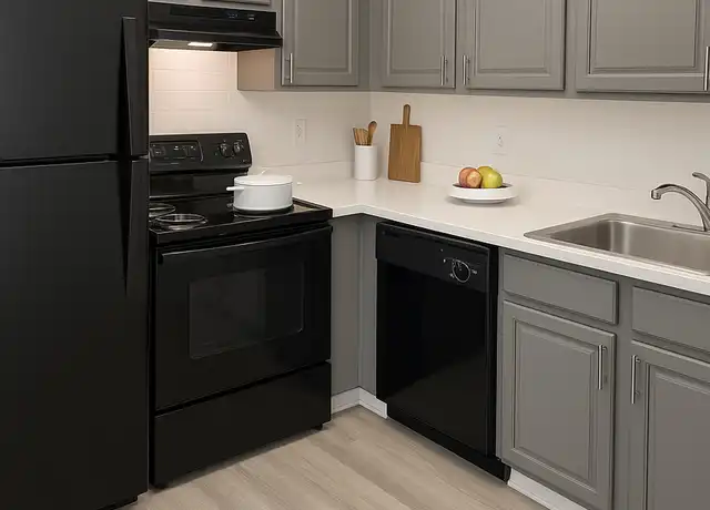Property at 315 E McKinley Ave Unit 27, Des Moines, IA, 50315, 1 bed, 1 bath, [object Object]