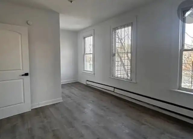 Property at 56 Herriot St, Yonkers, NY, 10701, 3 beds, 1 bath, [object Object]