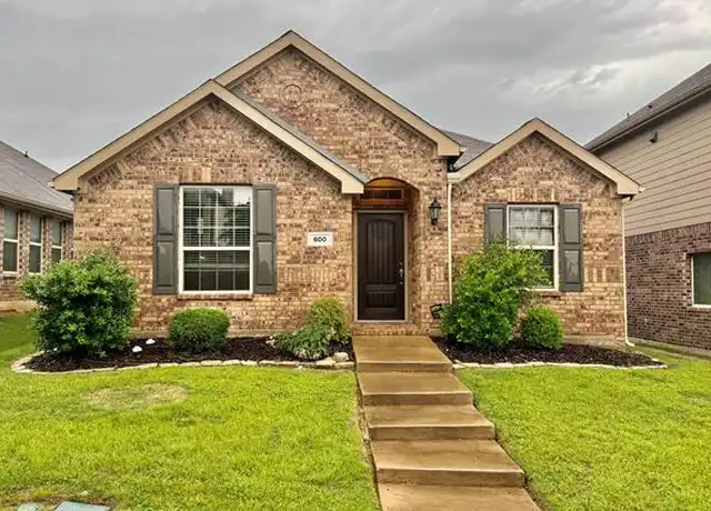 Property at 600 Pawnee St, Aubrey, TX, 76227, 4 beds, 2 baths, [object Object]