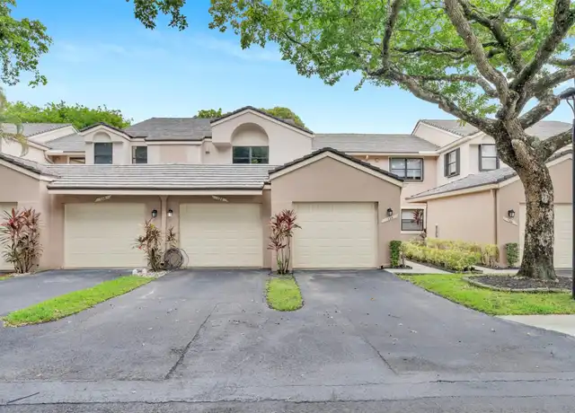 Property at 132 NW 98th Ter #132, Plantation, FL, 33324, 2 beds, 2 baths, [object Object]