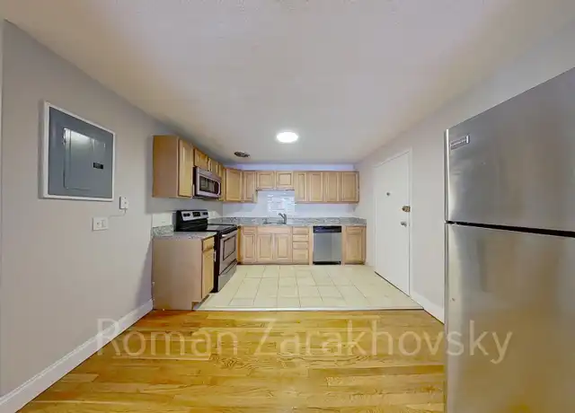 Property at 228 Babcock St Unit 4H, Brookline, MA, 02446, 2 beds, 1 bath, [object Object]
