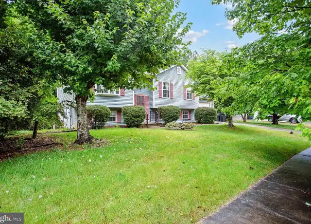 Property at 8110 Pats Pl, Fort Washington, MD, 20744, 4 beds, 3 baths, [object Object]