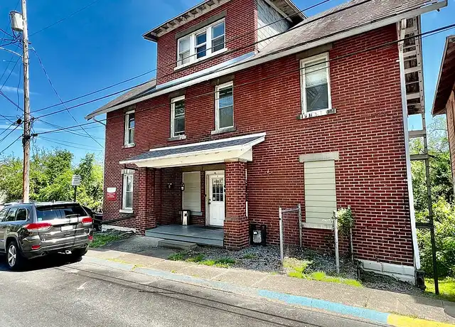 Property at 145 Lorentz St, Morgantown, WV, 26505, 1 bed, 1 bath, [object Object]