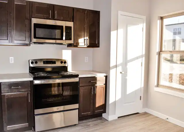 Property at 550 Daniel Ct Unit 1008, Cincinnati, OH, 45244, 3 beds, 2.5 baths, [object Object]