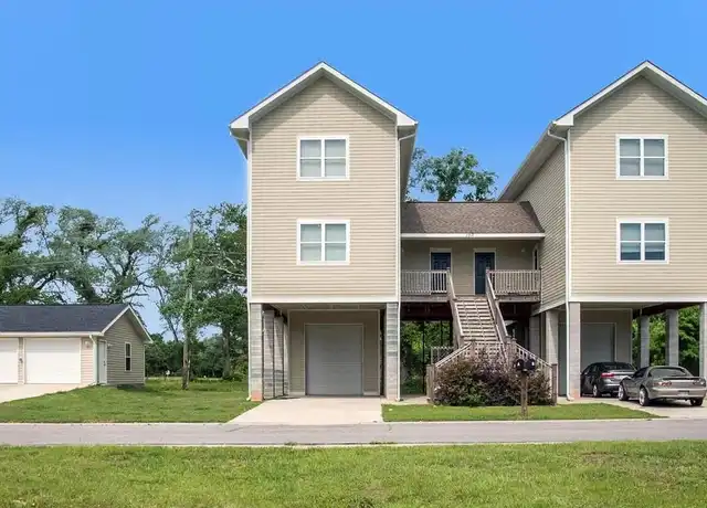 Property at 153 Markham Dr Unit B, Gulfport, MS, 39507, 3 beds, 2 baths, [object Object]