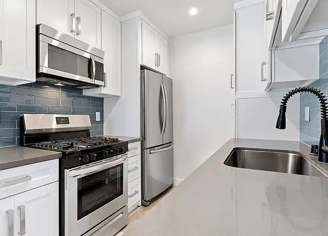 Property at Cedar Glen - 6201 Coldwater Canyon Ave, North Hollywood, CA, 91606, 2 beds, 1 bath, [object Object]