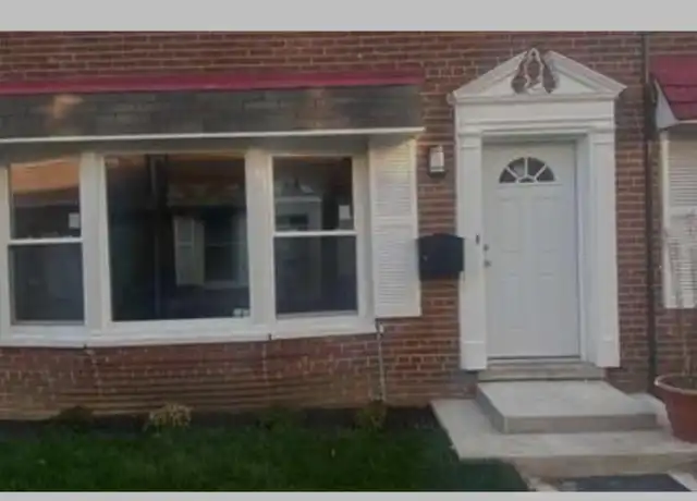 Property at 6248 N Hoyne Ave Unit C, Chicago, IL, 60659, 3 beds, 2.5 baths, [object Object]