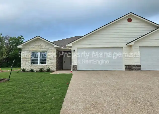 Property at 125 W Windmill Way, Waco, TX, 76706, 3 beds, 2 baths, [object Object]