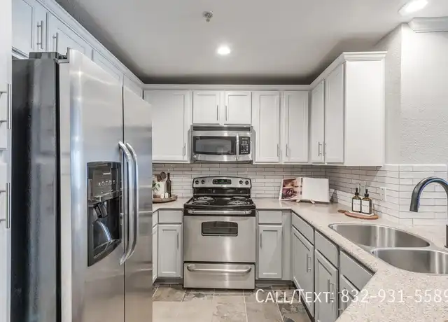 Property at 1300 Bering Dr Unit ALG, Houston, TX, 77057, 2 beds, 2 baths, [object Object]