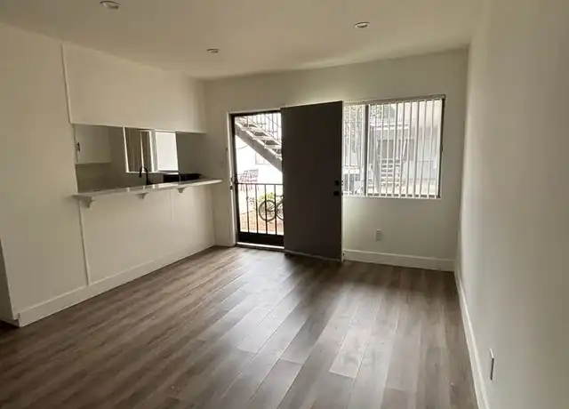 Property at 5315 Lorna St Unit C, Torrance, CA, 90503, 1 bed, 1 bath, [object Object]