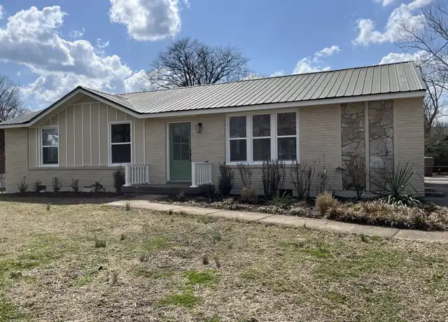 Property at 623 Dunston Dr, Nashville, TN, 37211, 3 beds, 2 baths, [object Object]