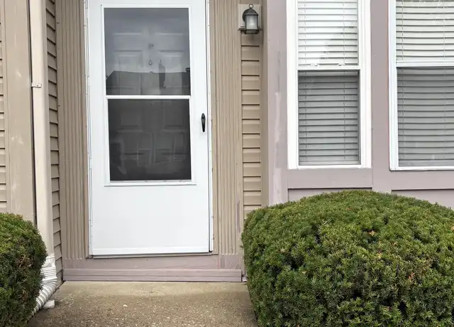 Property at 7864 Barkwood Dr, Columbus, OH, 43085, 2 beds, 1 bath, [object Object]