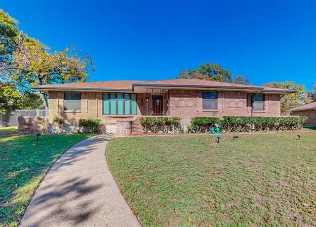 Property at 3425 Shady Hollow Ln, Dallas, TX, 75233, 3 beds, 2 baths, [object Object]