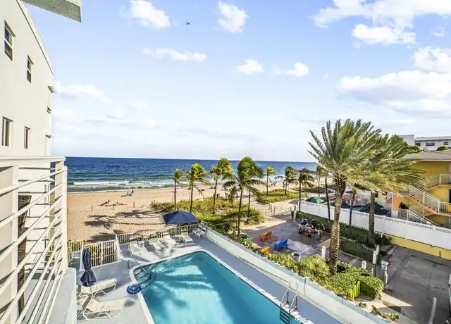 Property at 4300 El Mar Dr, Lauderdale-By-The-Sea, FL, 33308, 1 bed, 1 bath, [object Object]