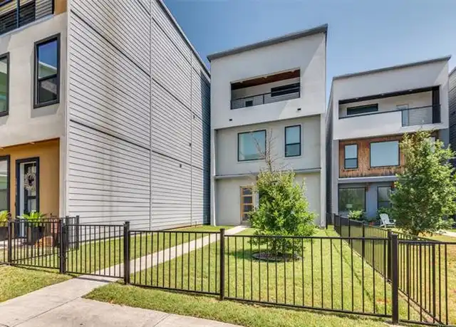 Property at 10618 Greengarden Rd, Dallas, TX, 75218, 3 beds, 2.5 baths, [object Object]