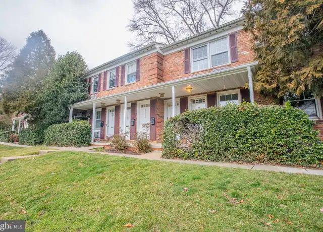 Property at 145 Talbott St #145, Rockville, MD, 20852, 2 beds, 1 bath, [object Object]