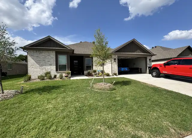 Property at 632 Mooney Dr, Fort Worth, TX, 76179, 4 beds, 2 baths, [object Object]