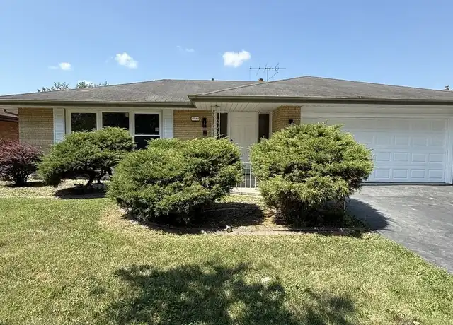 Property at 17140 University Ave, South Holland, IL, 60473, 3 beds, 2 baths, [object Object]