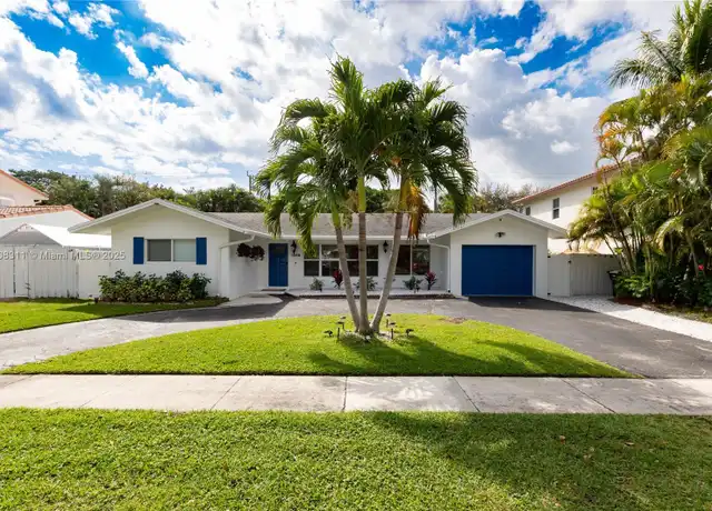 Property at 1346 NW 4th St Unit 1346, Boca Raton, FL, 33486, 5 beds, 3 baths, [object Object]