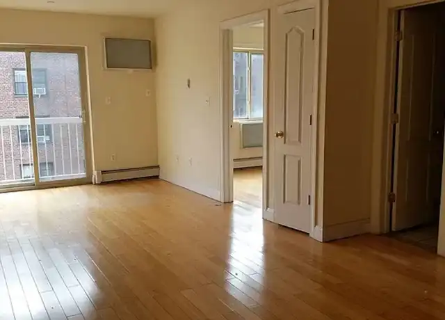 Property at 141-31 Pershing Cres Unit 3A, Jamaica, NY, 11435, 1 bed, 1 bath, [object Object]