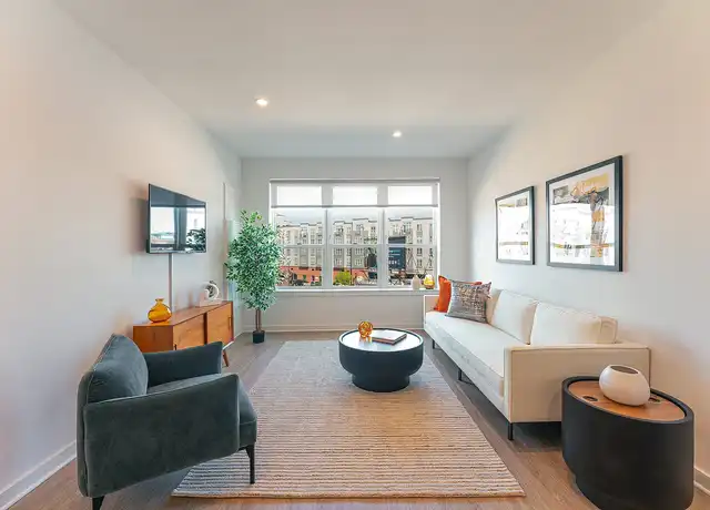 Property at The Royal - 620 Bloomfield Ave, Bloomfield, NJ, 07003, 1 bed, 1 bath, [object Object]
