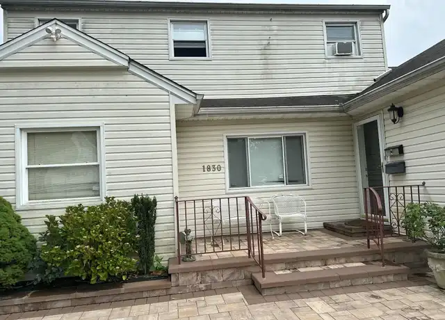 Property at 1830 Harvey Ln, East Meadow, NY, 11554, 1 bed, 1 bath, [object Object]