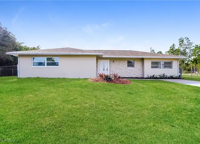 Property at 300 E 10th St, Lehigh Acres, FL, 33972, 3 beds, 2 baths, [object Object]