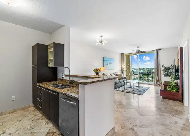 Property at 550 Okeechobee Blvd #824, West Palm Beach, FL, 33401, 1 bed, 1 bath, [object Object]