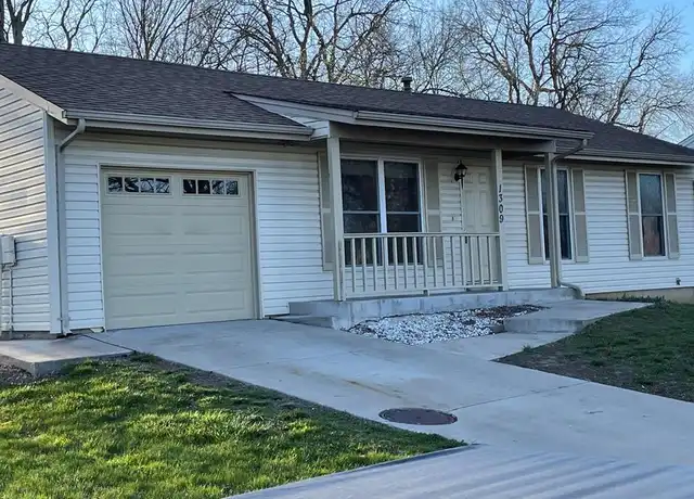 Property at 1309 Wagon Wheel Trl, O Fallon, MO, 63366, 3 beds, 1 bath, [object Object]