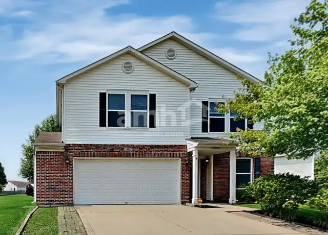 Property at 989 Bentgrass Dr, Greenwood, IN, 46143, 4 beds, 2.5 baths, [object Object]