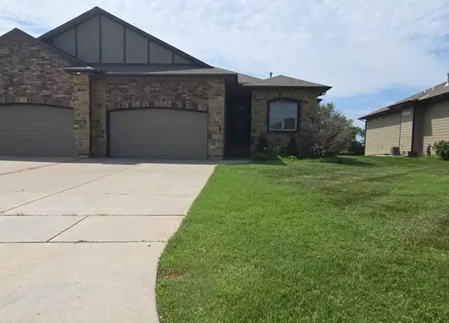 Property at 7469 E Summerside Pl Unit 7469 Summerside, Bel Aire, KS, 67226, 4 beds, 3 baths, [object Object]