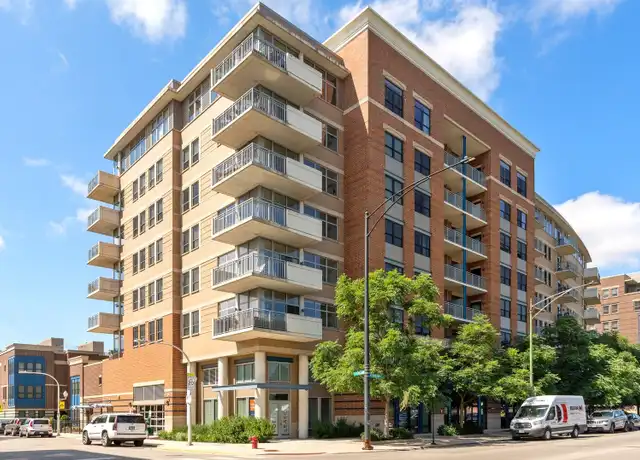 Property at 511 W Division St, Chicago, IL, 60610, 1 bed, 1 bath, [object Object]