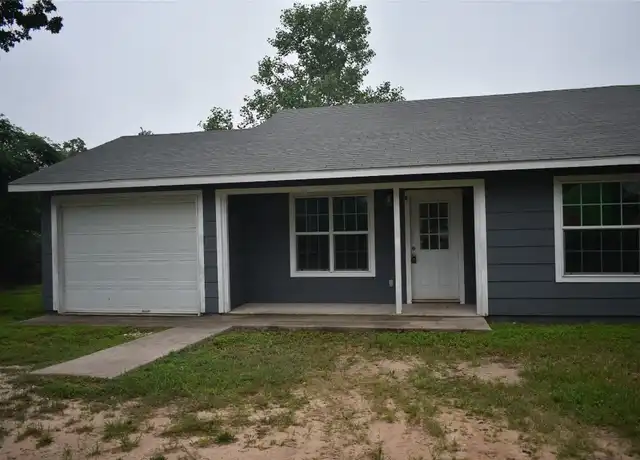 Property at 142 Voss Pkwy Unit A, Cedar Creek, TX, 78612, 2 beds, 2 baths, [object Object]
