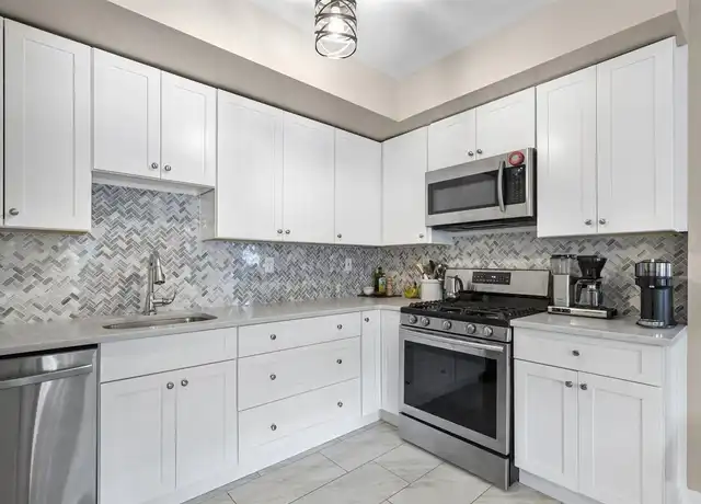 Property at 215 Grand St Apt 1F, Hoboken, NJ, 07030, 2 beds, 2 baths, [object Object]