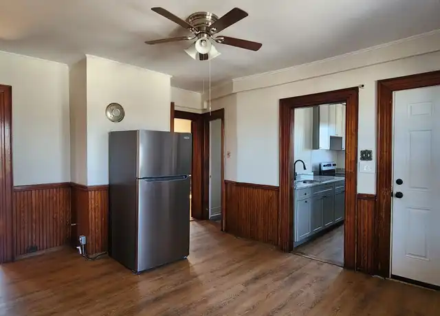 Property at 68 Claremont Ave Unit 3, Manchester, NH, 03103, 2 beds, 1 bath, [object Object]