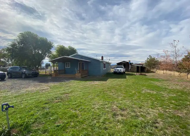 Property at 2172 SW Dover Ln, Madras, OR, 97741, 2 beds, 1 bath, [object Object]