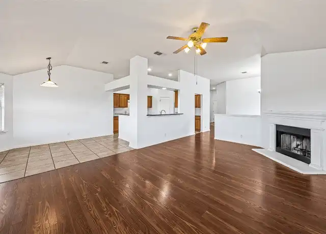 Property at 217 Lakemont Dr, Hutto, TX, 78634, 3 beds, 2 baths, [object Object]