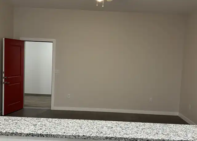 Property at 11 N 2nd St Unit 1101, Temple, TX, 76501, 1 bed, 1 bath, [object Object]