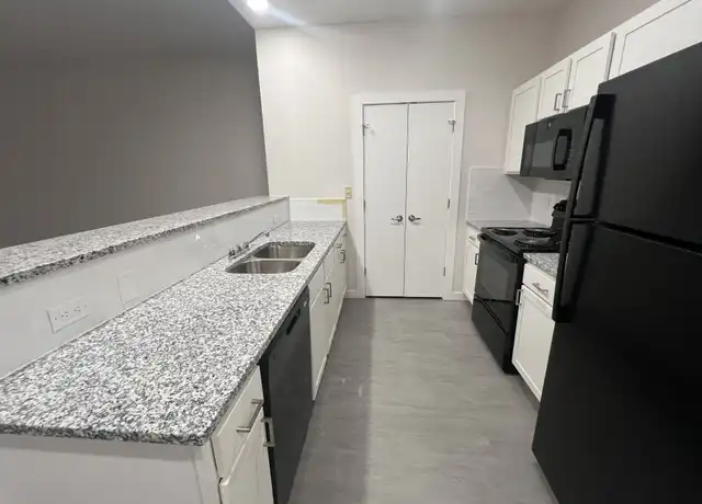 Property at 5 N 2nd St, Temple, TX, 76501, 1 bed, 1 bath, [object Object]