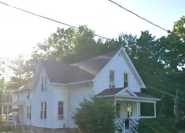 Property at 723 Wright St, Oshkosh, WI, 54901, 5 beds, 1 bath, [object Object]