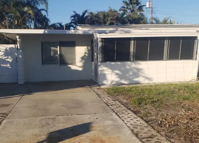 Property at 7125 14th Ave S, South Pasadena, FL, 33707, 2 beds, 2 baths, [object Object]