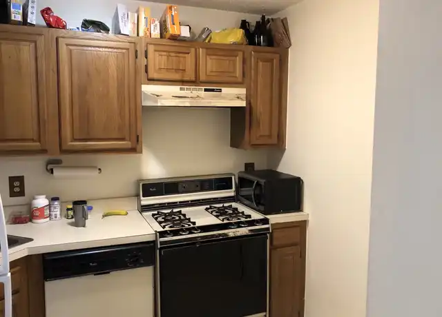 Property at 1243 Mulberry Dr, Mahwah, NJ, 07430, 1 bed, 1 bath, [object Object]