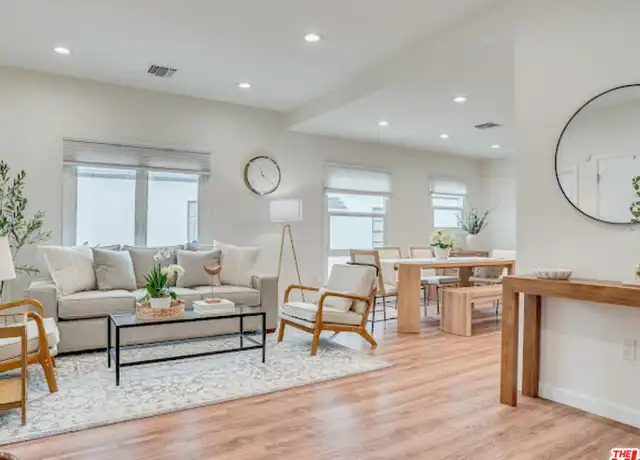 Property at 1836 Lake St, Glendale, CA, 91201, 2 beds, 2 baths, [object Object]
